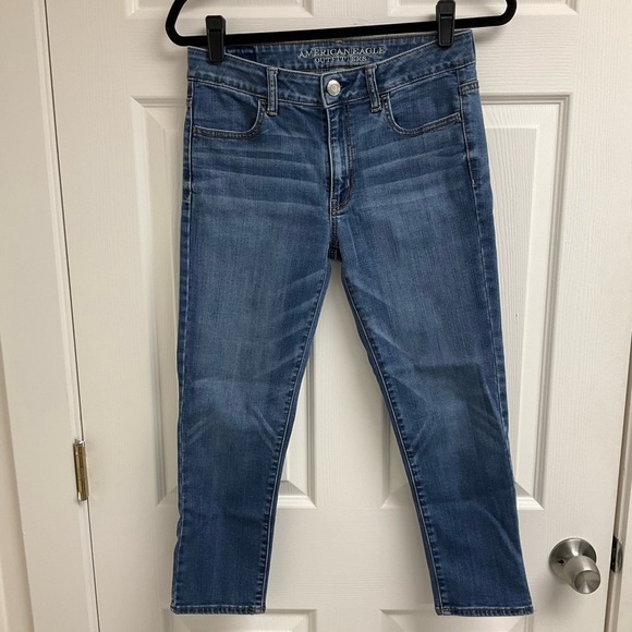 American Eagle Outfitters Denim - American Eagle Hi-Rise Crop Super Stretch Jegging
